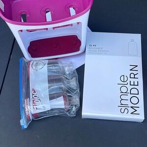 Reusable Food Pouch Station